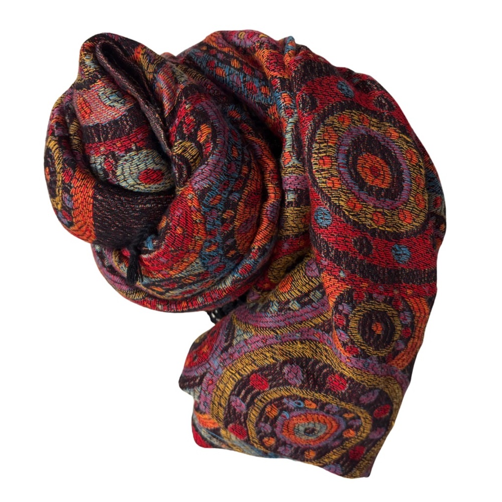 Multicolour Boho Paisley Scarf – Soft and Cozy for Fall